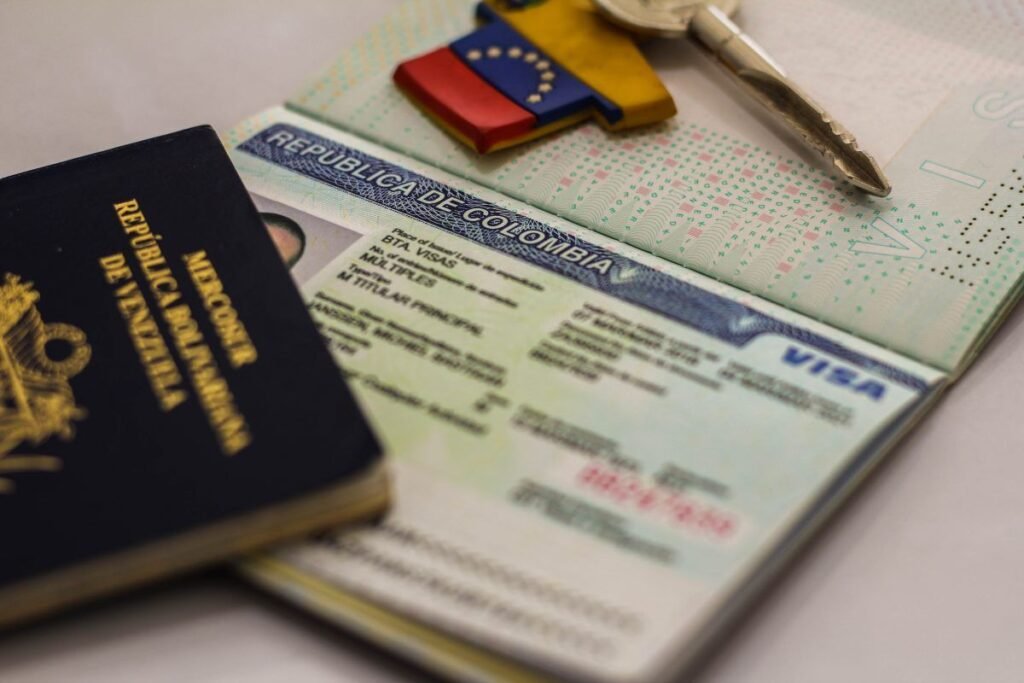 Legal immigration support in Colombia